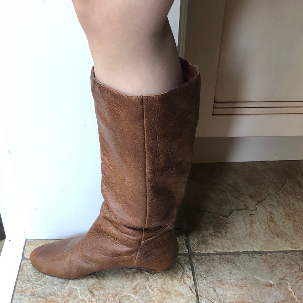 Steve Madden Intyce boots cognac